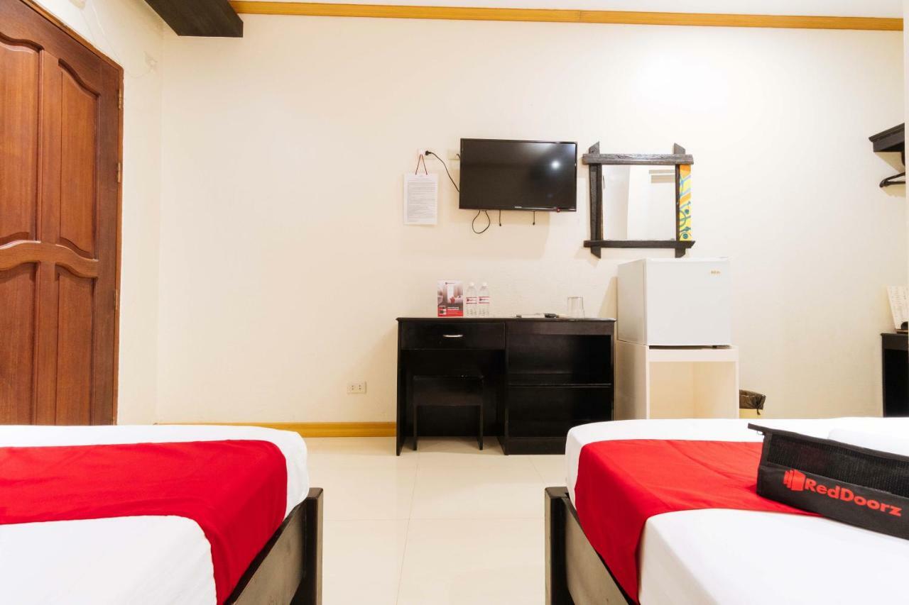 פורטו פרינססה Reddoorz Premium Near Pristine Beach מראה חיצוני תמונה